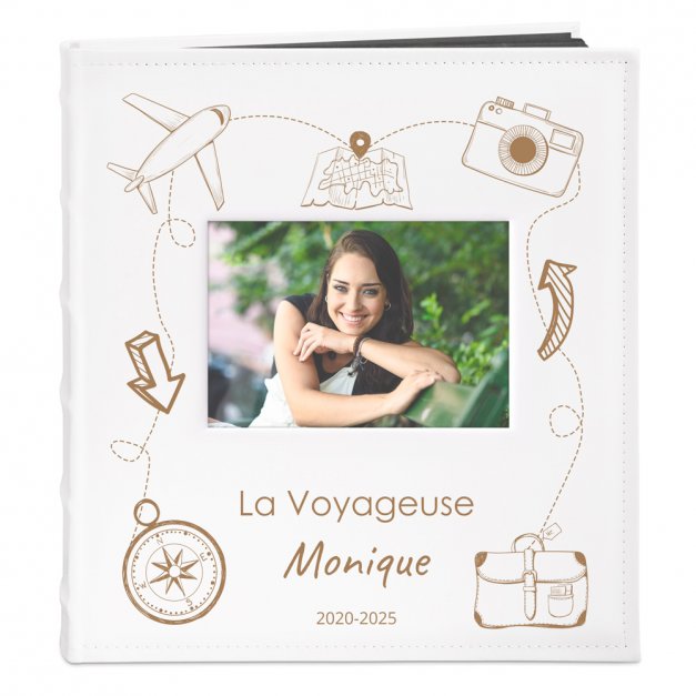 Album photo avec fenêtre et impression pour une voyageuse