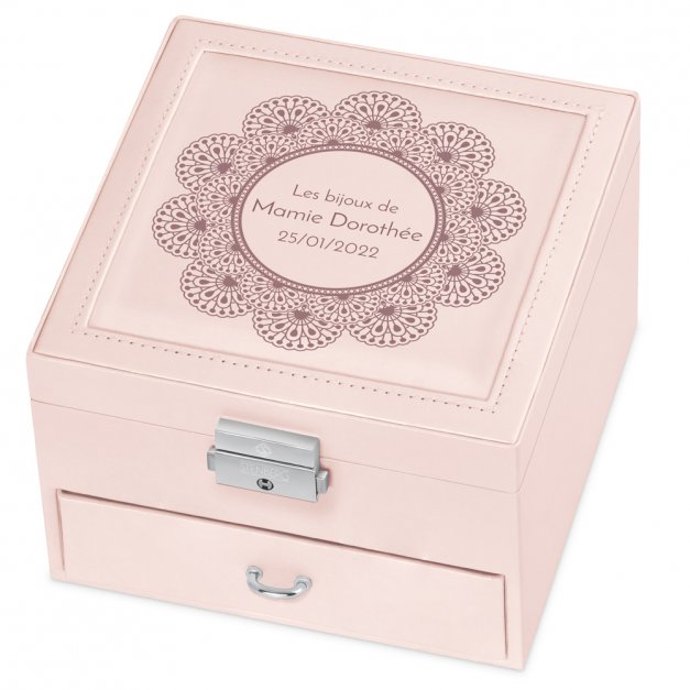 Coffret à bijoux rose avec impression pour l'anniversaire de grand-mère