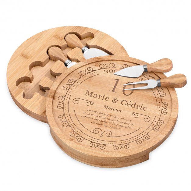 Plateau à fromage en bois personnalisé pour un couple pour 10 ans de mariage