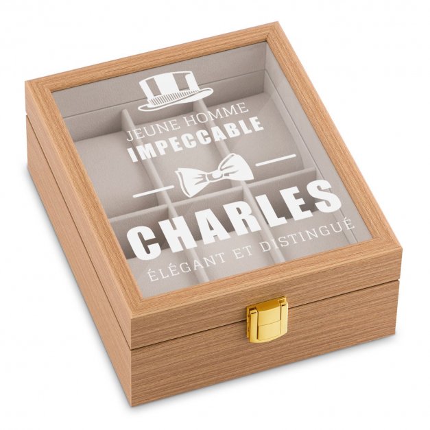 Boîte à montres en bois clair personnalisée pour l'anniversaire d'un jeune homme