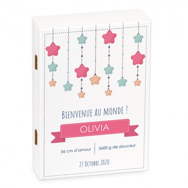 Ensemble de couverts avec prénom gravé pour fille affiche naissance 