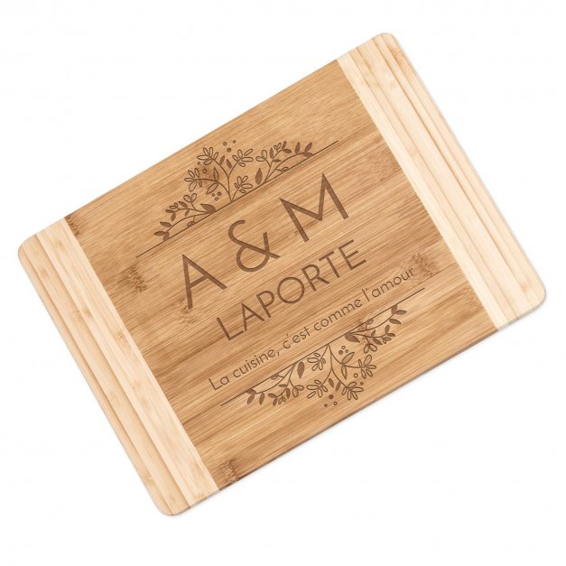 Planche à découper en bois de bambou personnalisée pour elle et pour lui pour mariage