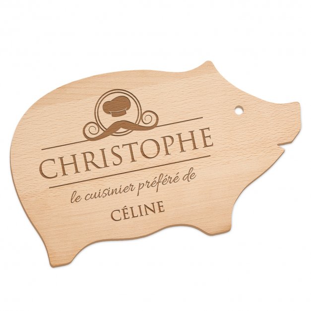 Planche à découper en forme de cochon avec gravure pour un copain pour la Saint-Valentin