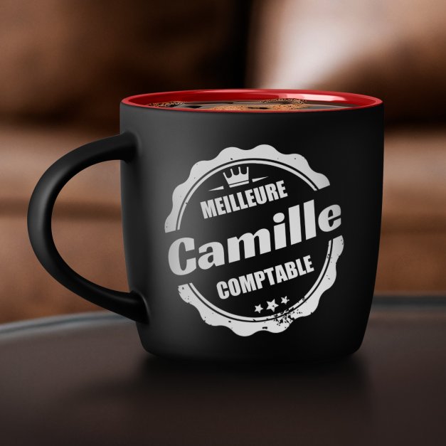 Tasse noire fond rouge en céramique avec personnalisation pour comptable collègue promotion