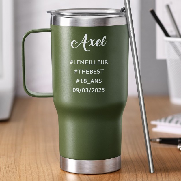Mug de voyage vert avec gravure pour un copain pour ses 18 ans
