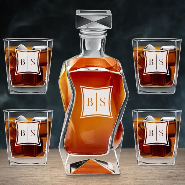 Ensemble Carafe Courbe et 4 verres avec initiales gravées pour homme et pour femme