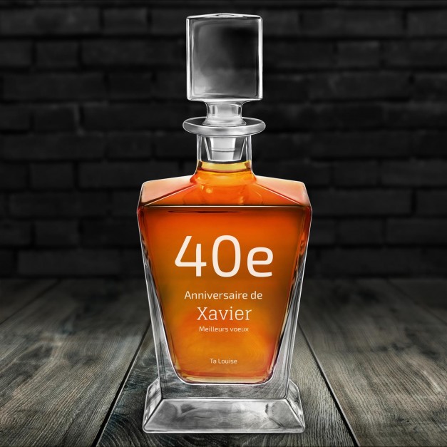 Carafe à whisky Pyramid avec gravure pour homme pour 40e anniversaire