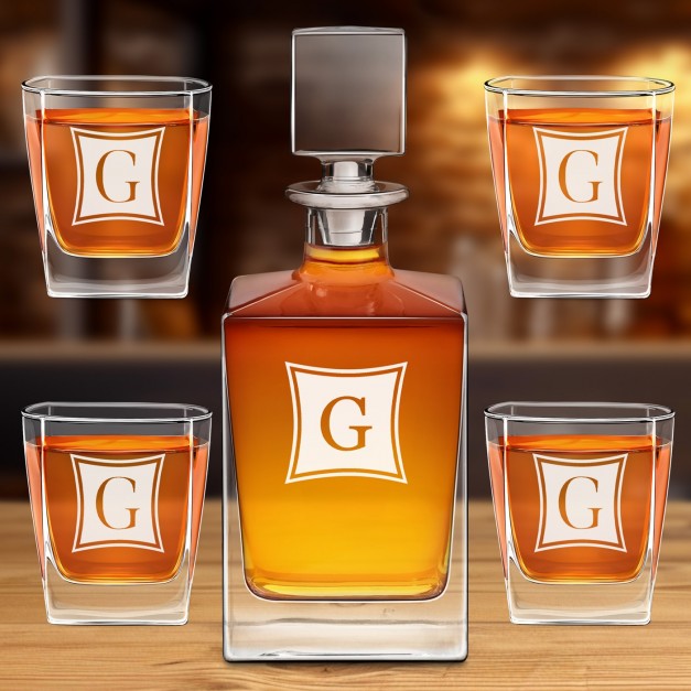 Carafe Cube et 4 verres à whisky avec gravure