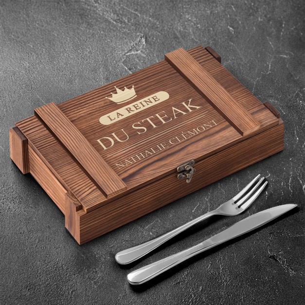 Couverts à steak pour 6 personnes dans un coffret en bois gravé pour elle