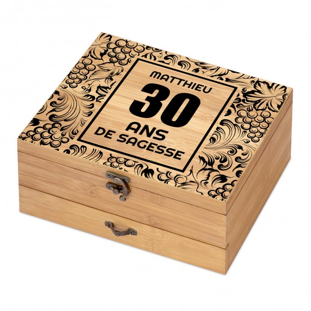 Ensemble d'accessoires pour vin avec coffret en bois de bambou personnalisé pour un homme pour ses 30 ans