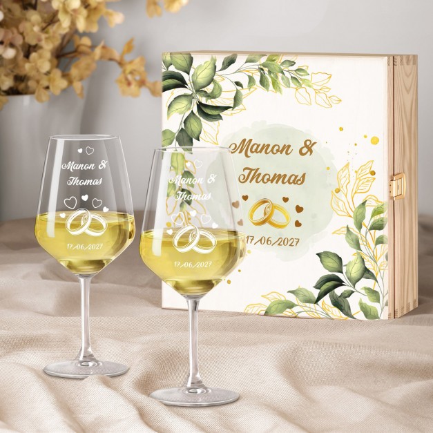 Set de 2 verres à vin gravés dans un élégant coffret personnalisé pour jeunes conjoints