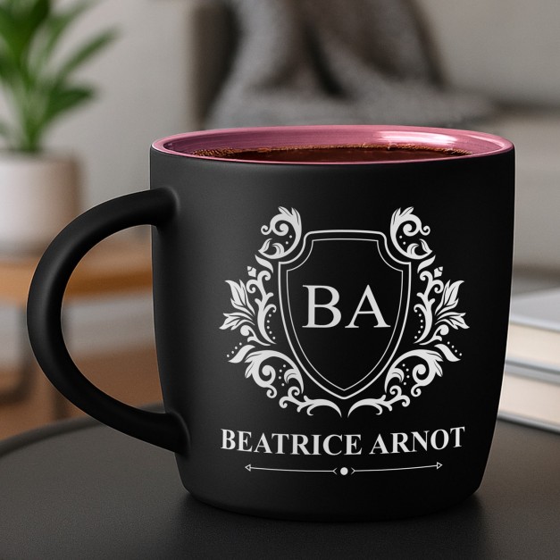 Tasse en céramique noire mate et fond rose avec gravure pour papa pour son anniversaire