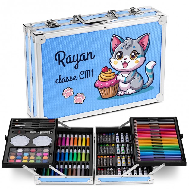 Mallette de coloriage personnalisée bleue pour un neveu pour la rentrée scolaire