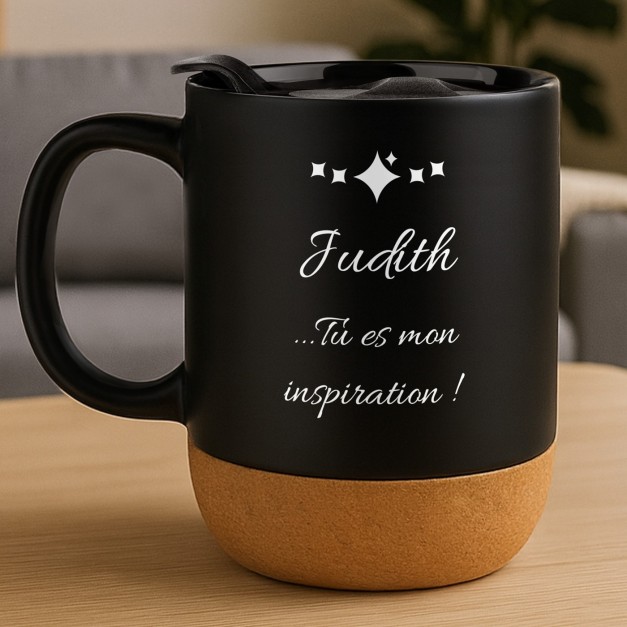 Mug noir avec impression et couvercle pour femme anniversaire