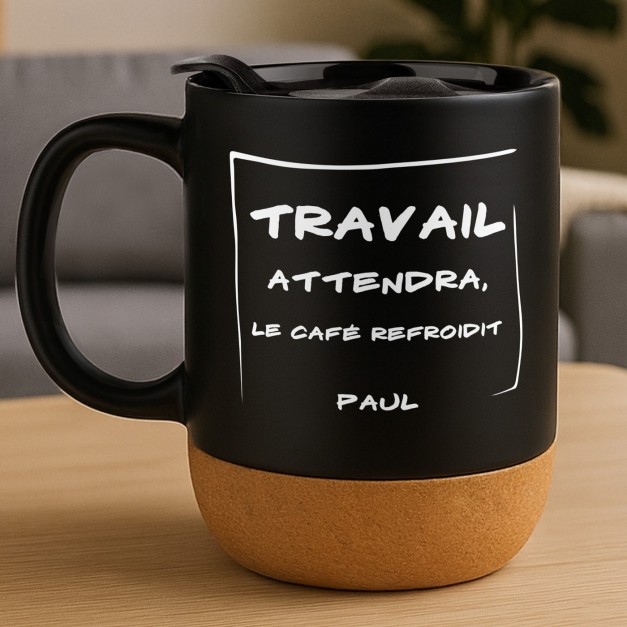 Mug noir avec impression et couvercle pour employé amateur café promotion