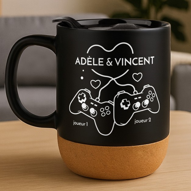 Mug noir avec impression et couvercle pour couple saint valentin anniversaire