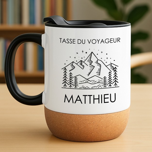 Mug blanc avec impression et couvercle pour copain aventurier