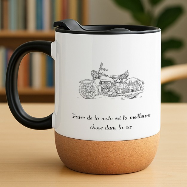 Mug blanc avec impression et couvercle pour homme motocycliste