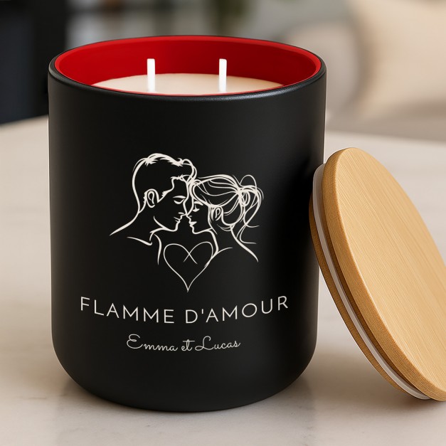 Bougie en cire de soja avec gravure pour un homme et une femme pour l'anniversaire de mariage