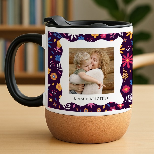 Mug blanc en céramique avec couvercle et fond en liège avec impression pour la fête des grands-mères