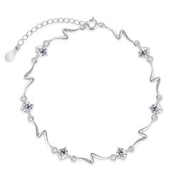 Bracelet en argent massif 925 avec gravure pour une femme