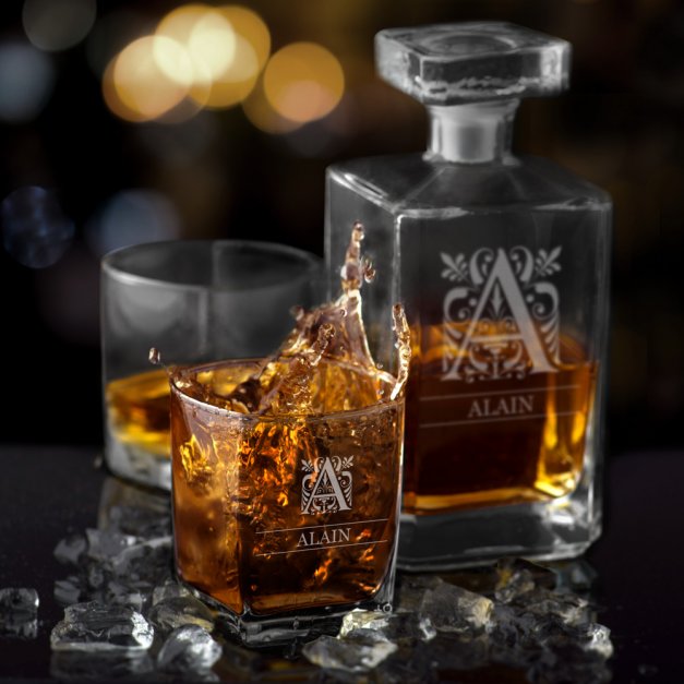 Carafe à whisky Bourbon et 4 verres avec gravure pour jeune homme pour 18e anniversaire