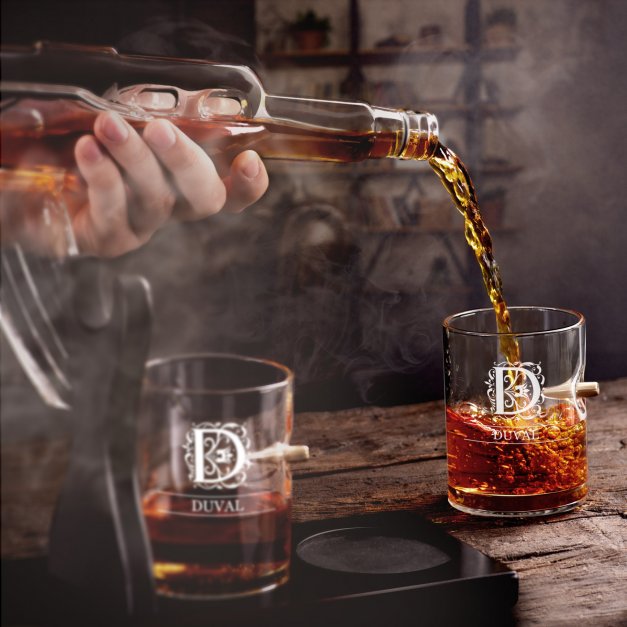 Carafe Fusil et 4 verres avec gravure initiale nom pour elle pour lui