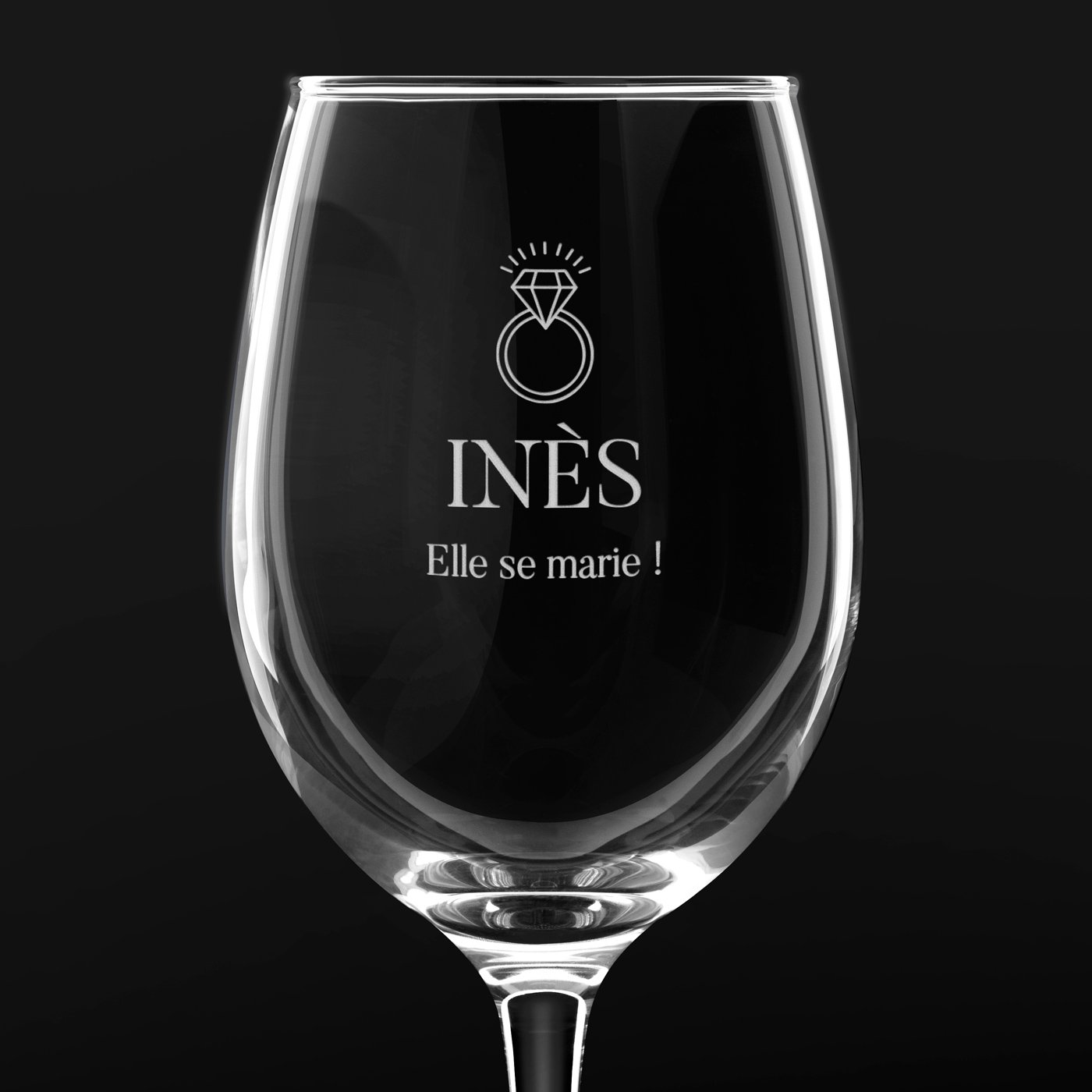 Verre à vin avec gravure pour une mariée