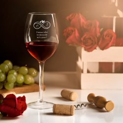 Verre à vin avec gravure pour un couple exceptionnel