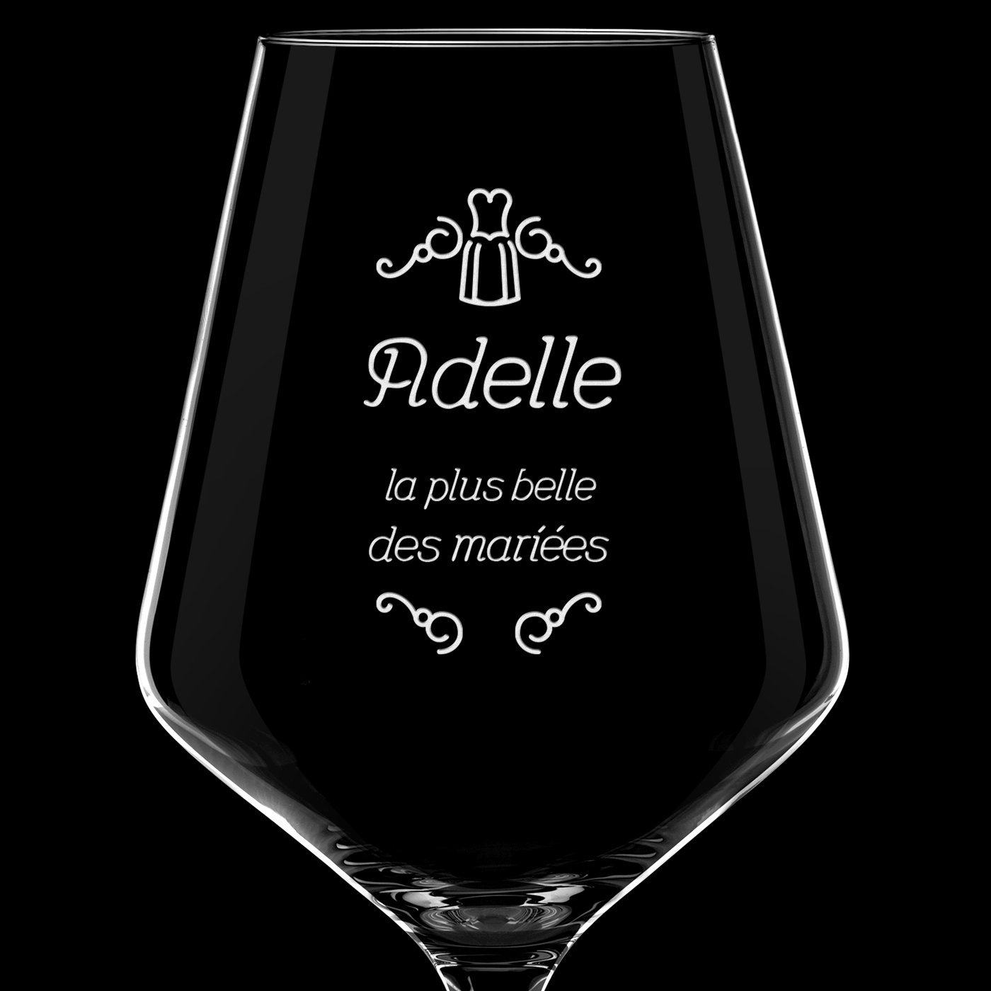 Verre à vin AVANT-GARDE avec gravure pour une mariée