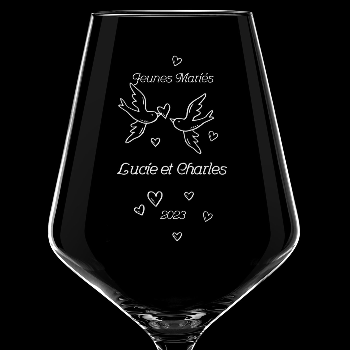 Verre à vin AVANT-GARDE avec gravure pour des jeunes mariés