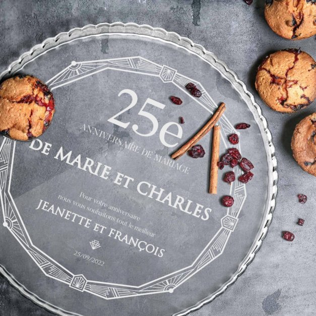 Présentoir à gâteau en verre avec gravure pour un couple pour 25 ans de mariage