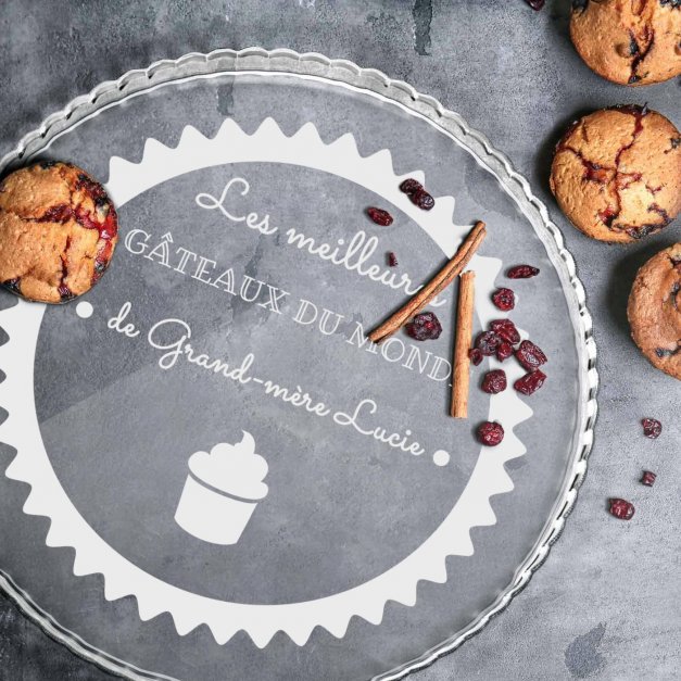 Présentoir à gâteau en verre avec gravure pour l'anniversaire de grand-mère 