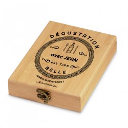 Ensemble d'accessoires pour vin avec coffret en bambou personnalisé pour l'anniversaire d'un homme