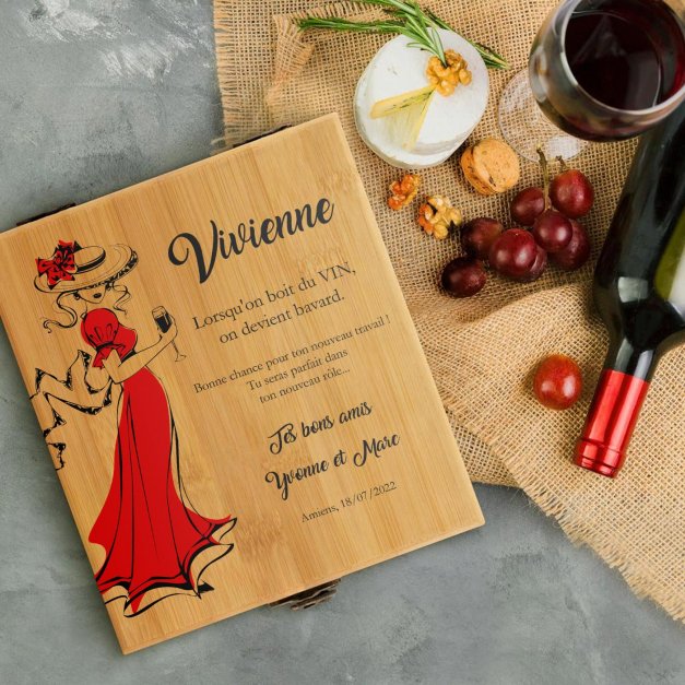 Ensemble d'accessoires pour vin avec coffret en bambou personnalisé pour l'anniversaire d'une meilleure amie