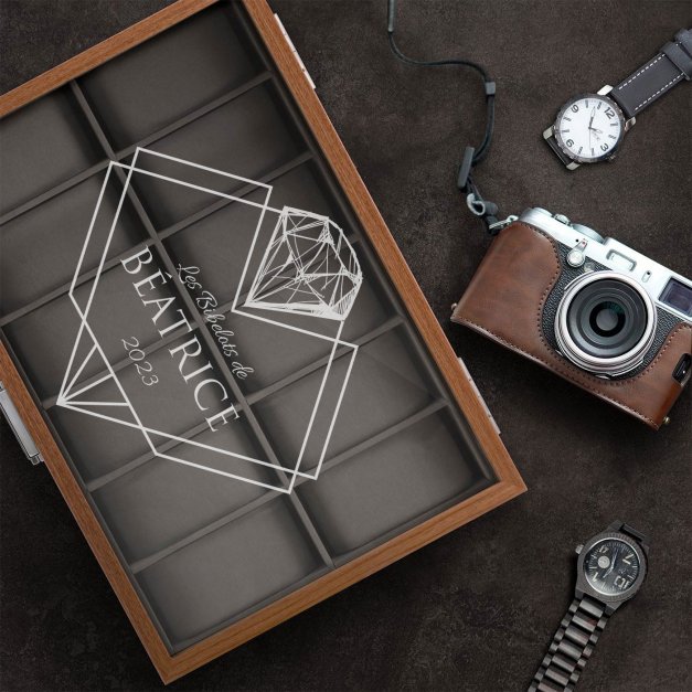Boîte à montres gravée pour la fête de la femme