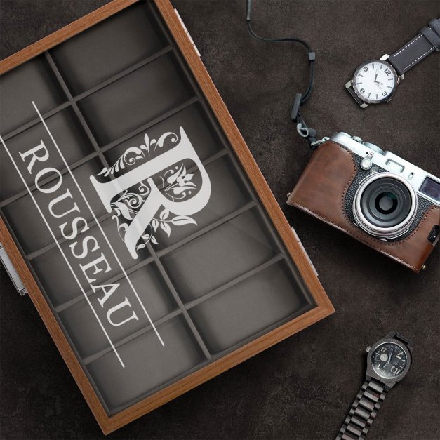 Boîte à montres gravée pour l'anniversaire d'un proche