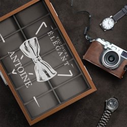 Boîte à montres gravée pour l'anniversaire d'un frère