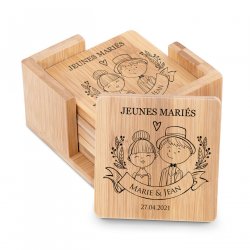 Ensemble de dessous de verres en bambou avec impression pour des jeunes mariés
