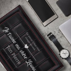Coffret à montres noir carbone avec gravure pour elle pour la Saint-Valentin