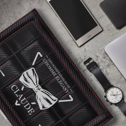 Coffret à montres noir carbone avec gravure pour l'anniversaire d'un patron