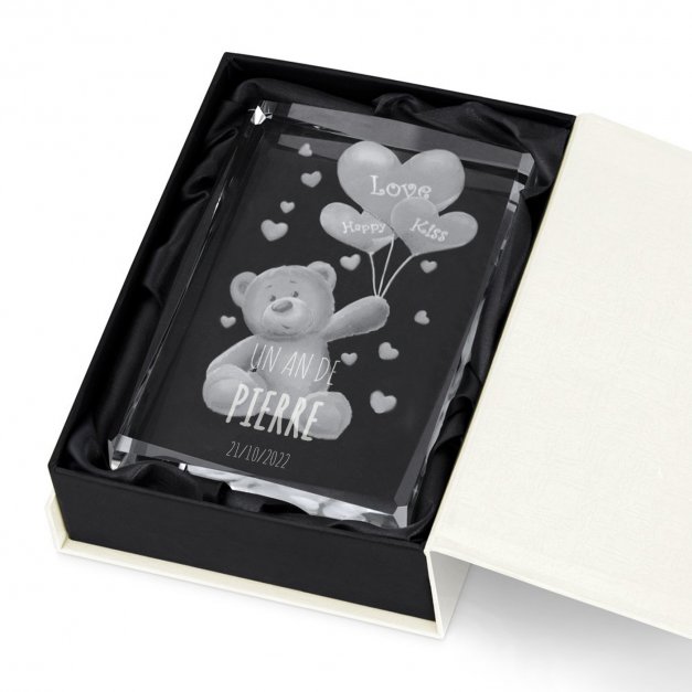 Statuette en cristal 3D avec ourson gravé dans coffret personnalisé pour garçon 1 an 
