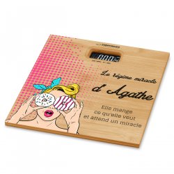 Pèse-personne en bambou avec impression pour l'anniversaire de votre amie pâtissière