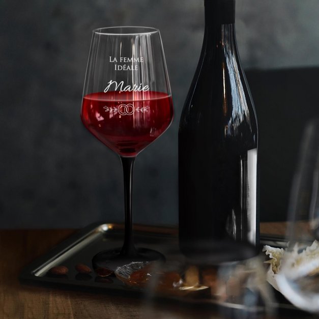 6 verres à vin à pied noir avec gravure pour une femme idéale