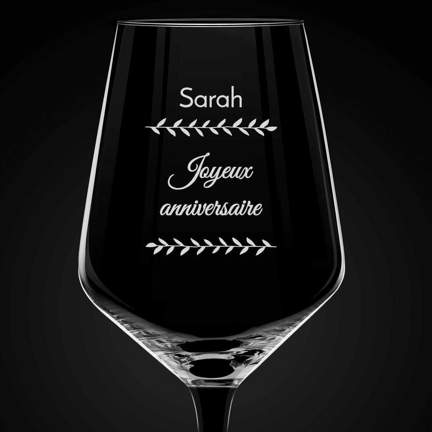 6 verres à vin à pied noir avec gravure pour une collègue