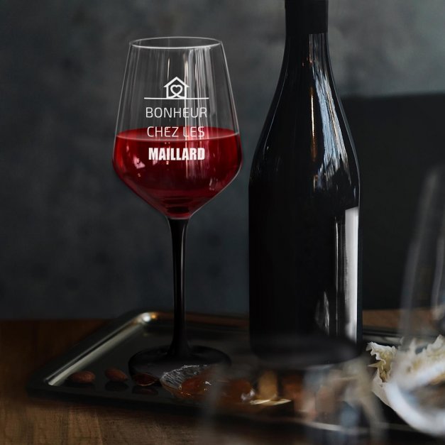 6 verres à vin à pied noir avec gravure pour une crémaillère