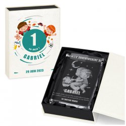 Statuette en cristal avec gravure 3D dans un coffret personnalisé pour enfant 1 an 