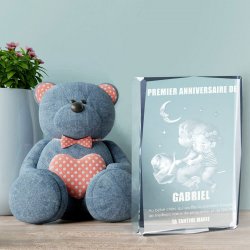 Statuette en cristal avec gravure 3D dans un coffret personnalisé pour enfant 1 an 