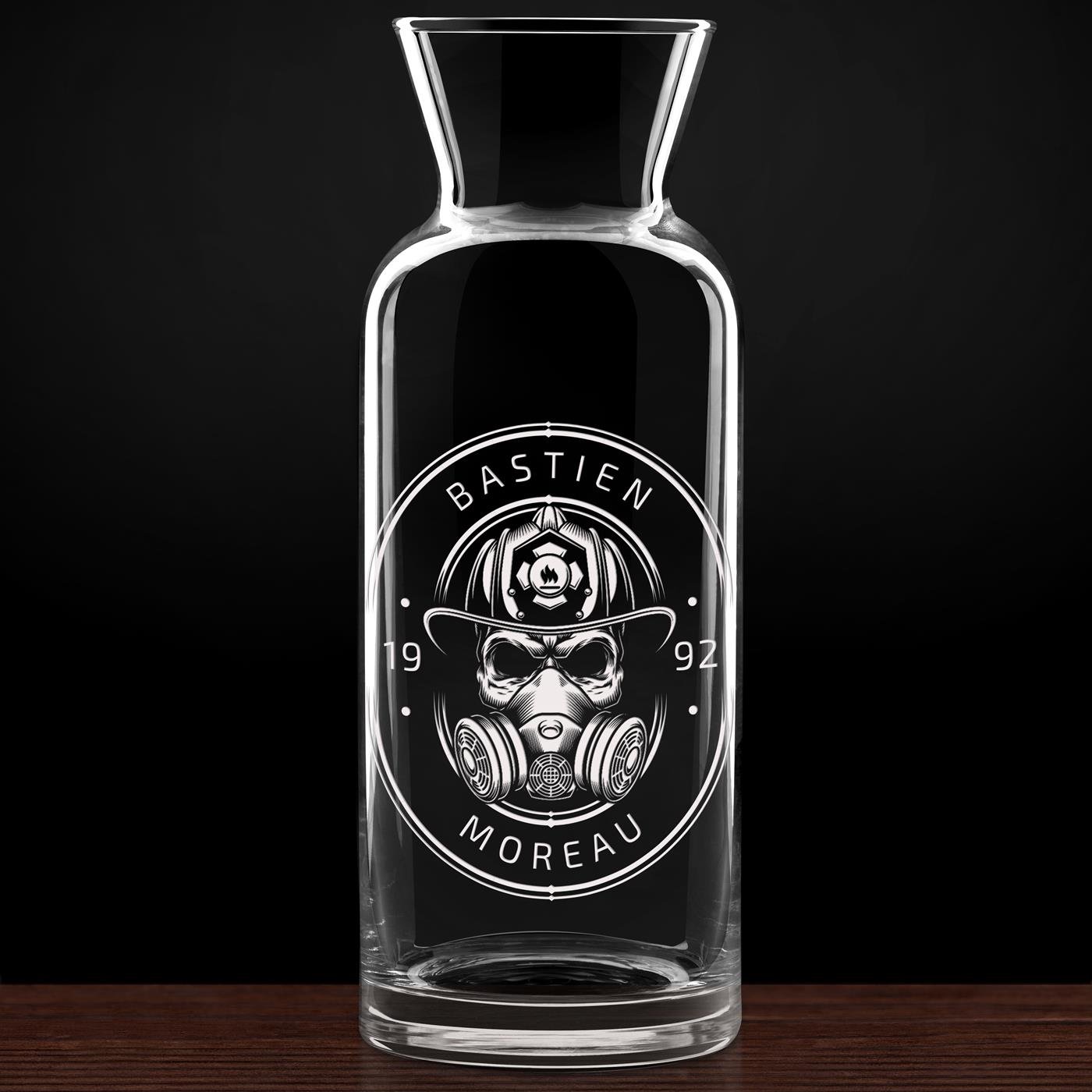 Carafe à eau en verre avec gravure pour l'anniversaire d'un homme