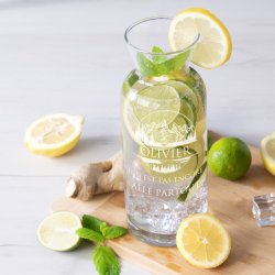 Carafe à eau en verre personnalisée pour l'anniversaire d'un frère